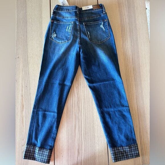 Judy Blue Plaid Cuff Midrise Slim fit boyfriend Jeans - Size 1/25 NWT - Picture 4 of 10